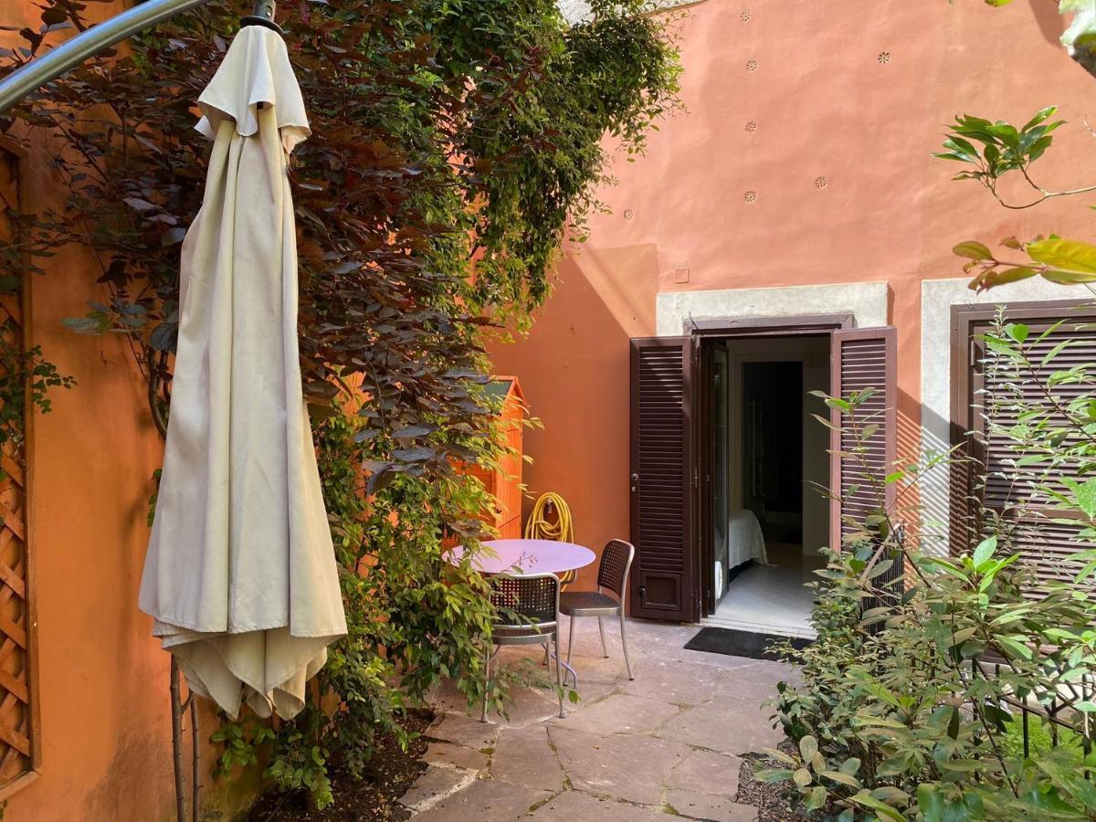 Rione Monti Studio Apt With Private Garden Rome Exterior photo